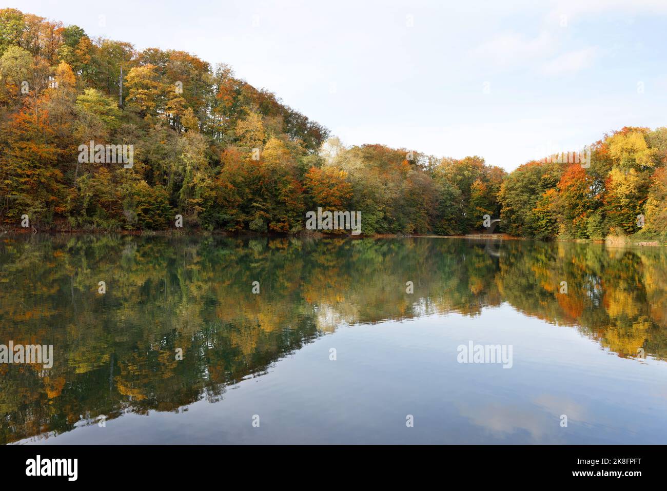 Autumnal colours and reflections in the water Stock Photo - Alamy