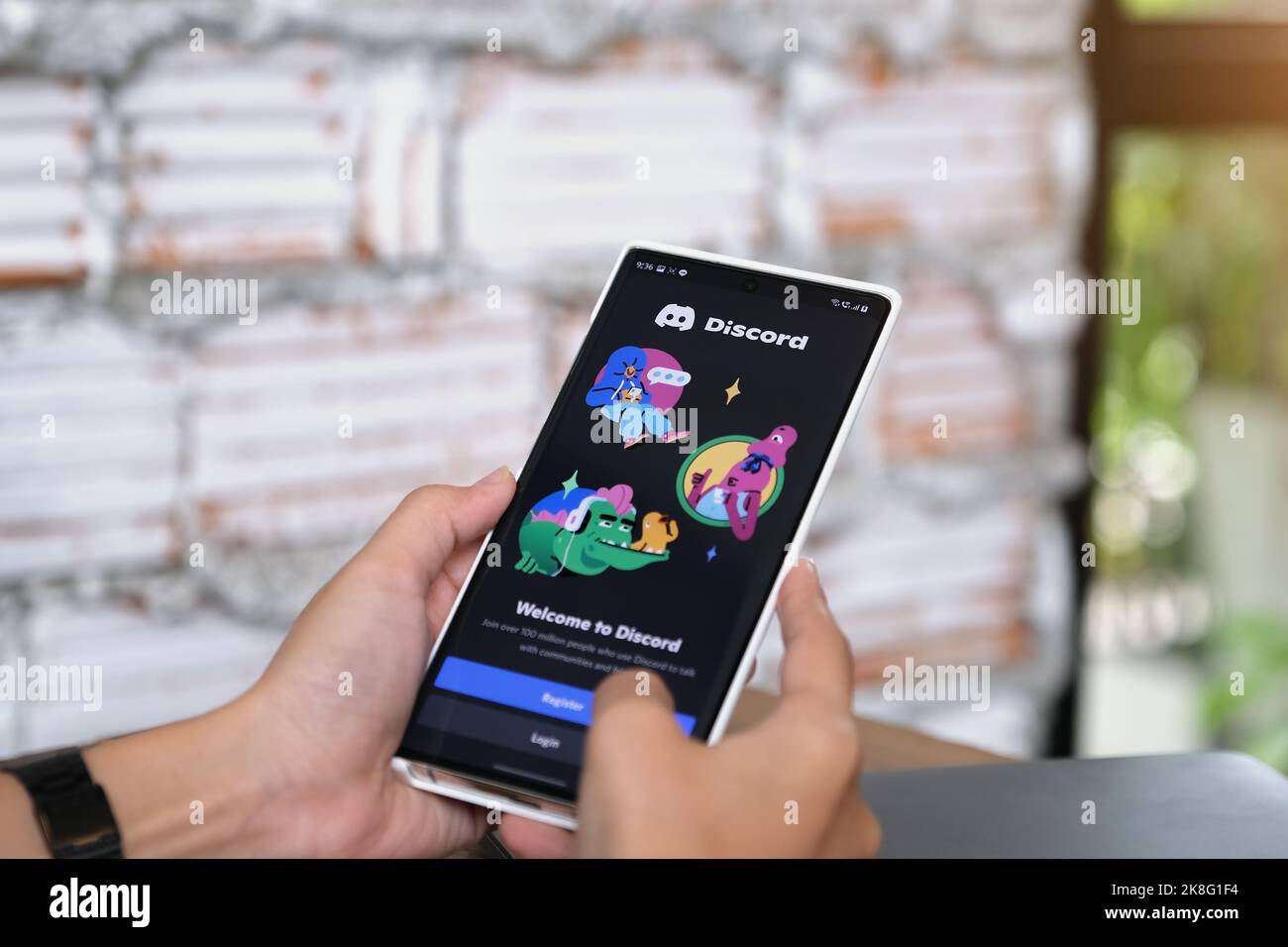 Spain. 16th Nov, 2021. The online chat and communication app Discord is  seen on the screen of a mobile phone and the display of a laptop in  Barcelona, Spain on November 16