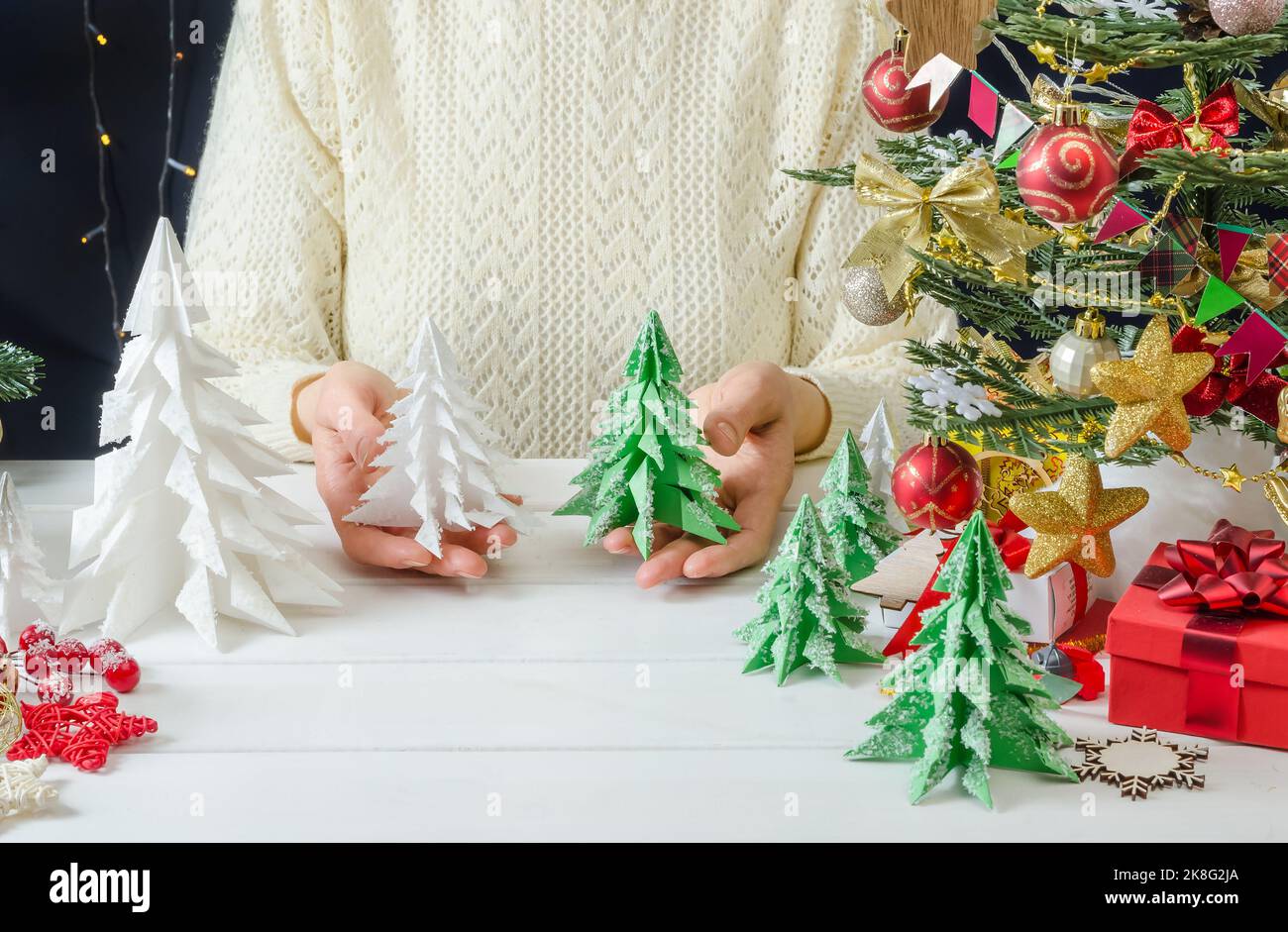 Stepbystep photo instructions for making a Christmas decor, step 3