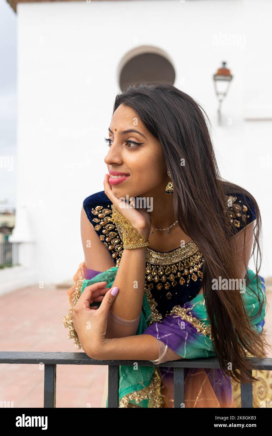 Indian woman standing in balcony hi-res stock photography and images ...