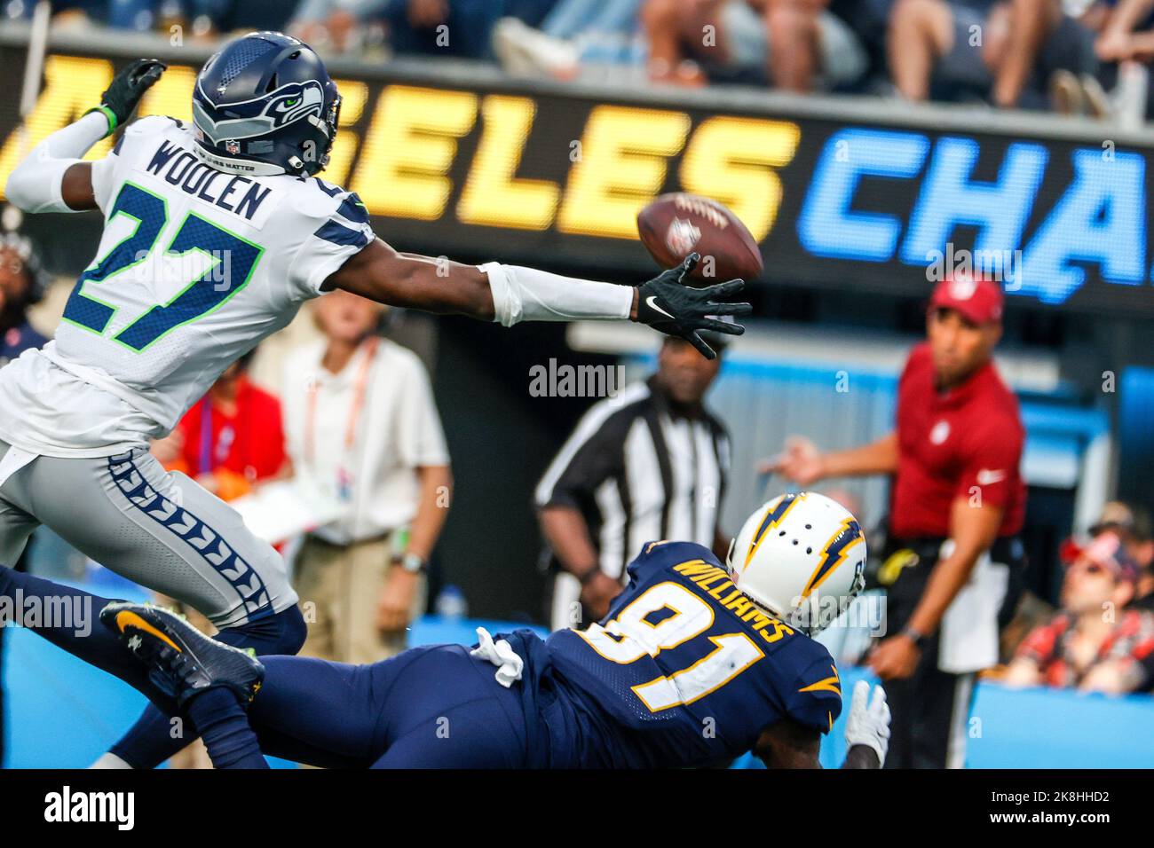 Seattle Seahawks cornerback Tariq Woolen (27) defends against the San  Francisco 49ers during an NFL football game, Sunday, Sept. 18, 2022 in  Santa Clara, Calif. (AP Photo/Lachlan Cunningham Stock Photo - Alamy