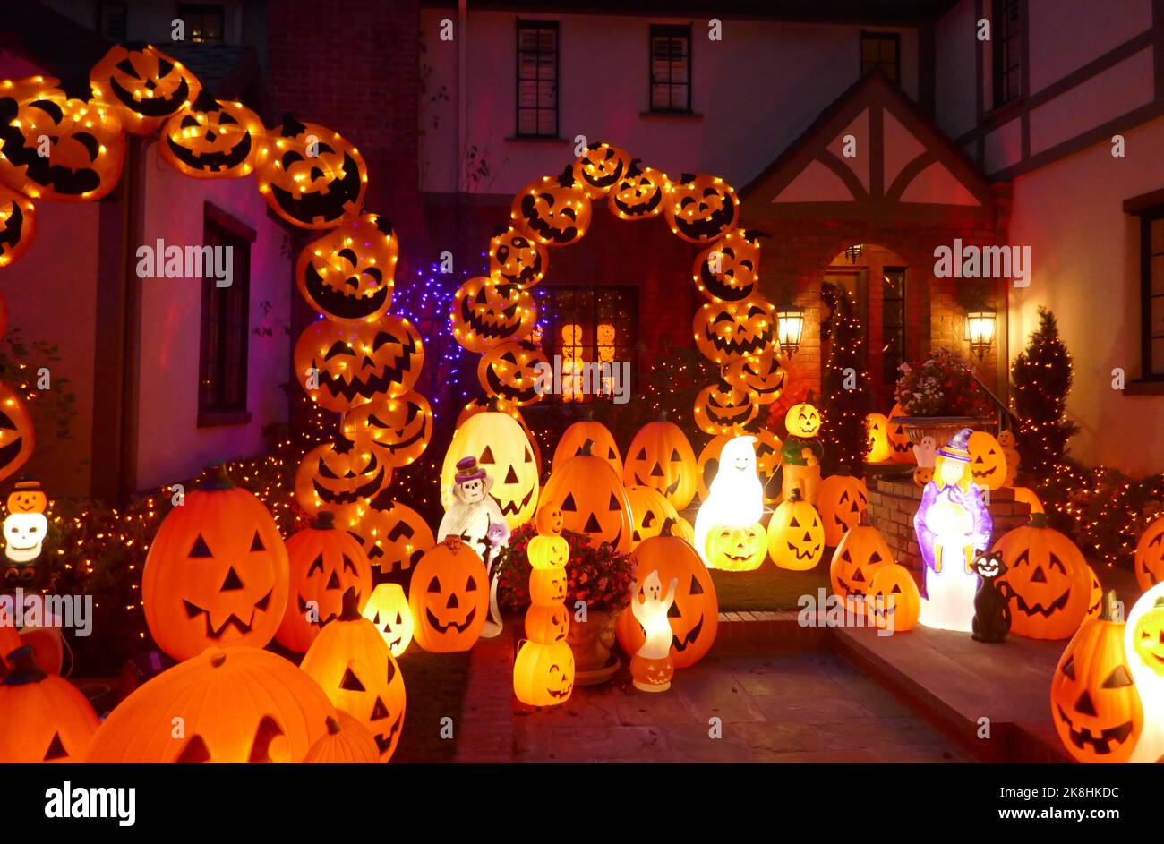 Toluca Lake, California, USA 22nd October 2022 Halloween Pumpkins