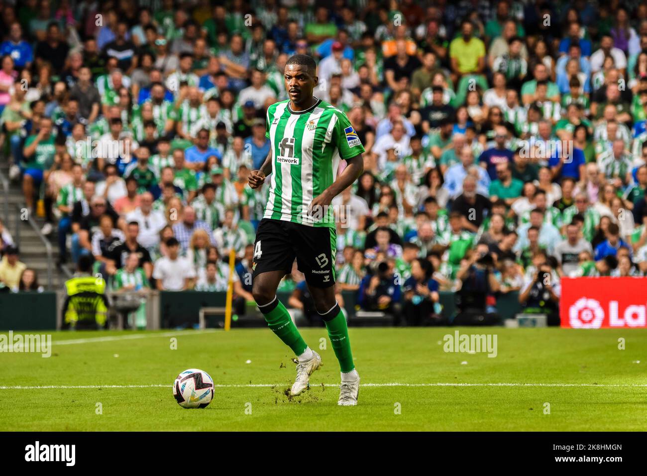 SEVILLA, SPAIN - OCTOBER 23: William Carvalho of Real Betis Balompie drives the ball during the match between Real Betis Balompie and Atletico de Madrid CF of La Liga Santander on August 27, 2022 at Mestalla in Valencia, Spain. (Photo by Samuel Carreño/PxImages) Stock Photo