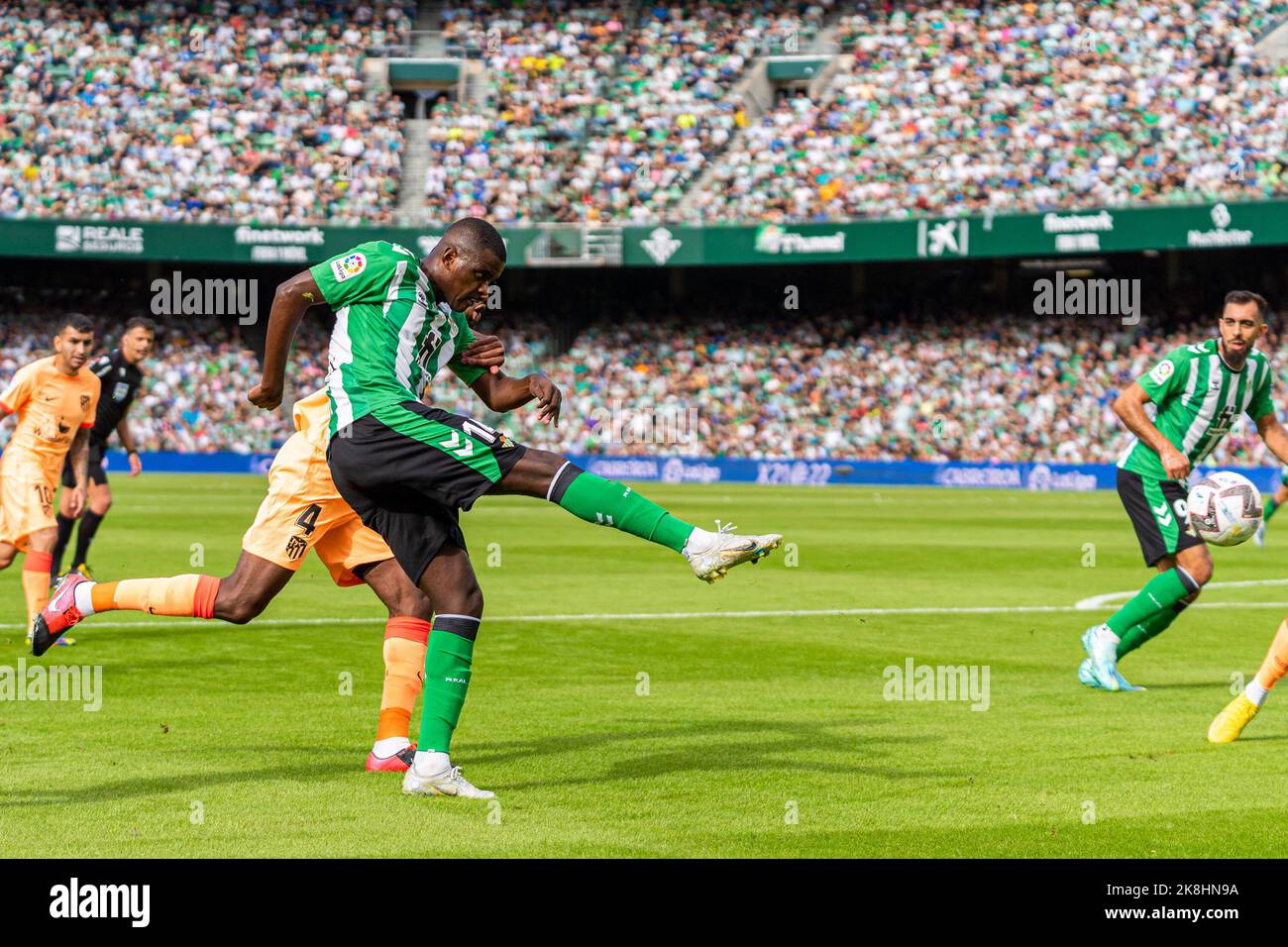 Seville, Spain. 23rd Oct, 2022. William Carvalho (L) of Real Betis seen in action during the La Liga Santander 2022/2023 match between Real Betis and Atletico de Madrid at Benito Villamarin Stadium.(Final Score; Real Betis 1:2 Atletico de Madrid) Credit: SOPA Images Limited/Alamy Live News Stock Photo