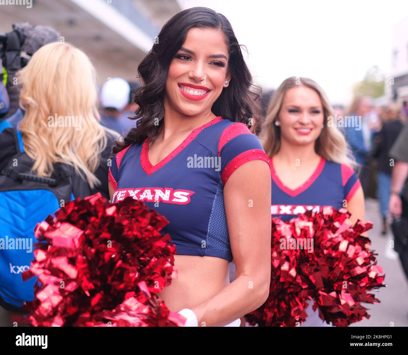 2022-10-23 (F1, Houston Texans Cheerleaders, Austin)