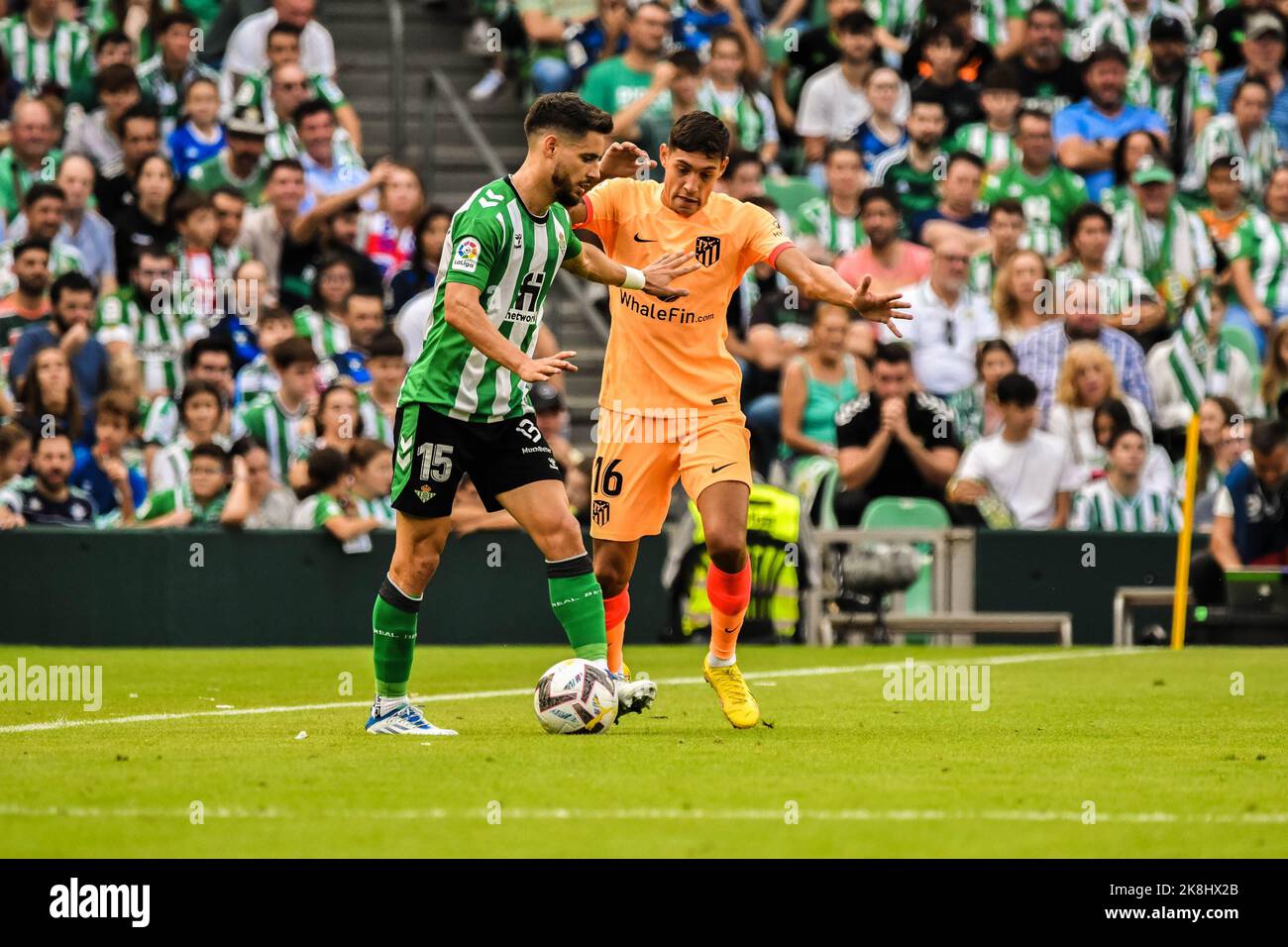 October 23, 2022: SEVILLA, SPAIN - OCTOBER 23: Alex Moreno of Real Betis Balompie controls the ball during the match between Real Betis Balompie and Atletico de Madrid CF of La Liga Santander on August 27, 2022 at Mestalla in Valencia, Spain. (Credit Image: © Samuel CarreÃ±O/PX Imagens via ZUMA Press Wire) Stock Photo