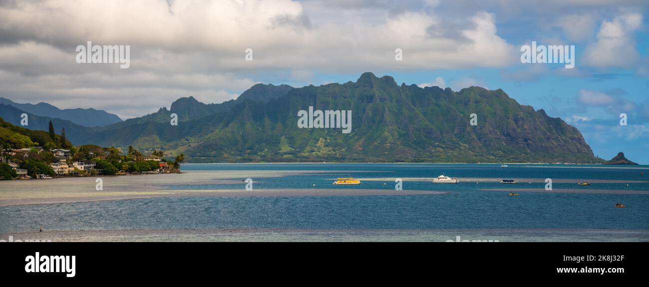Stunning landscape views for tourism, travel use on Oa'hu in Hawaii ...