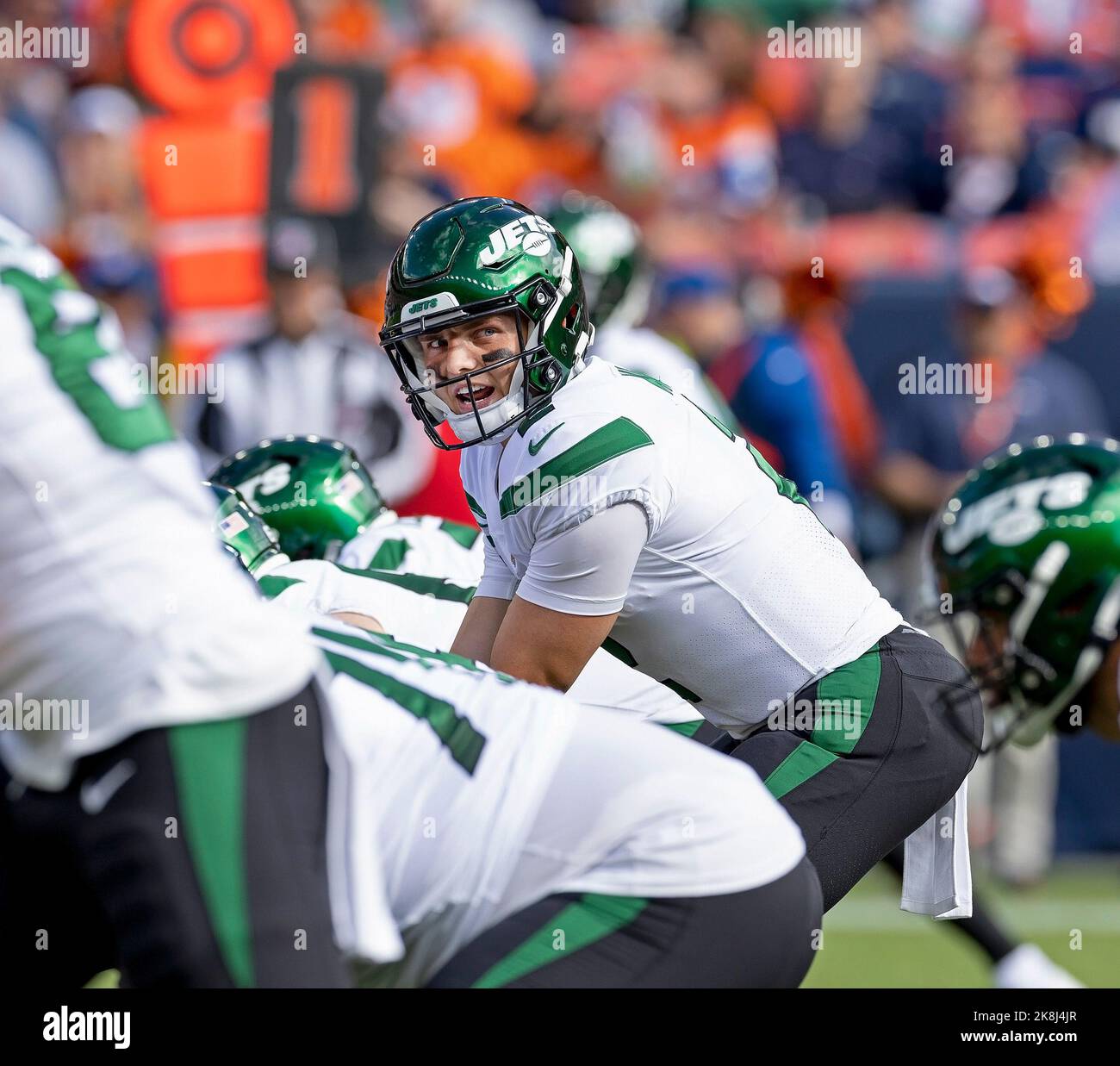 Denver, Colorado, USA. 23rd Oct, 2022. Jets QB ZACH WILSON readies to