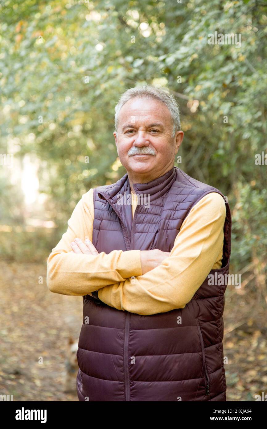 Mature adult men hi-res stock photography and images - Alamy