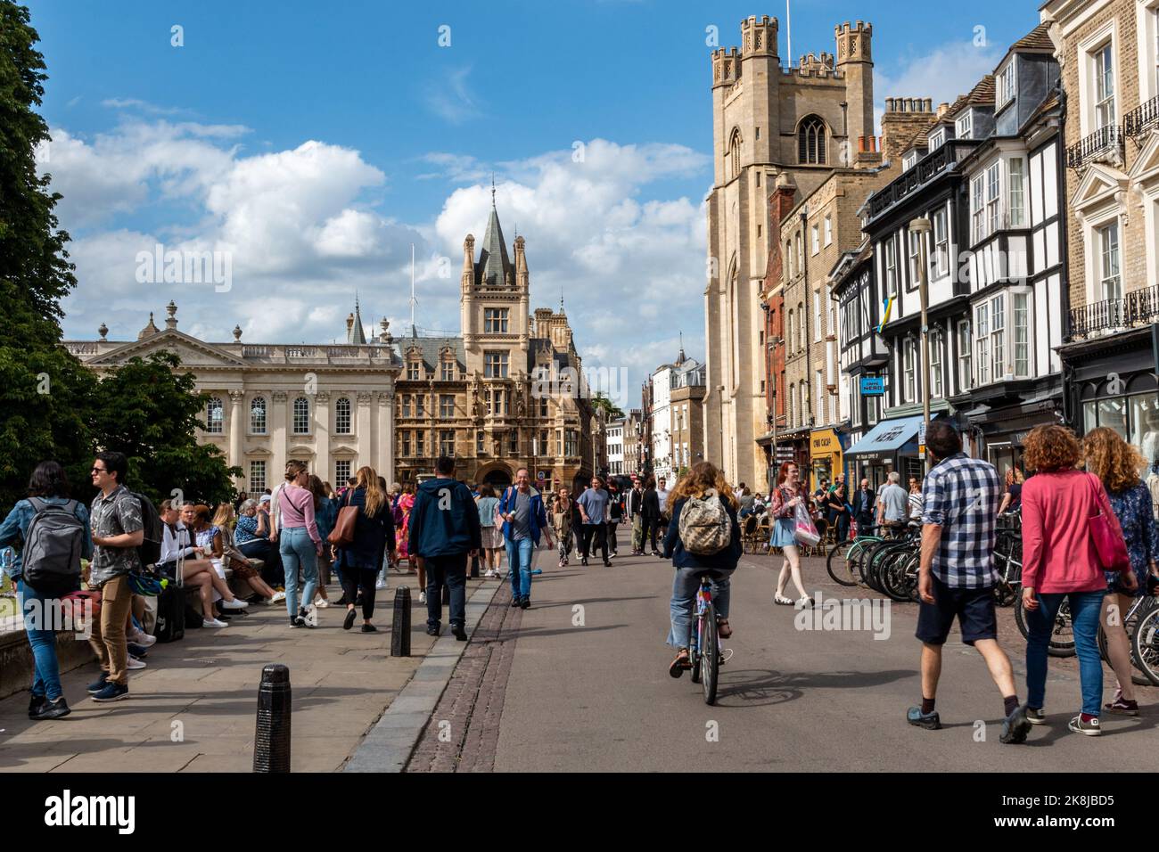 A view of Kings Parade, Cambridge, UK on a busy, sunny day. Stock Photo