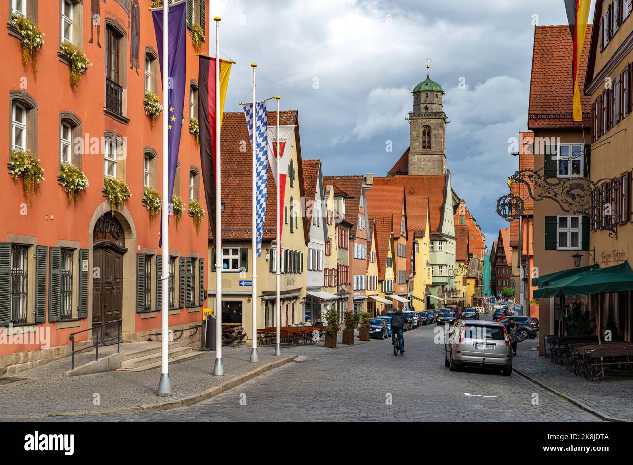 Die Altstadt und Münster St. Georg in  Dinkelsbühl, Mittelfranken, Bayern, Deutschland  |  The Old Town with St. George Minsterin Dinkelsbühl, Middle Stock Photo