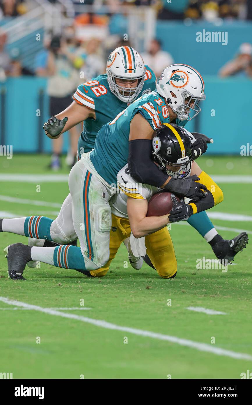 Christian wilkins dolphins hi-res stock photography and images - Alamy