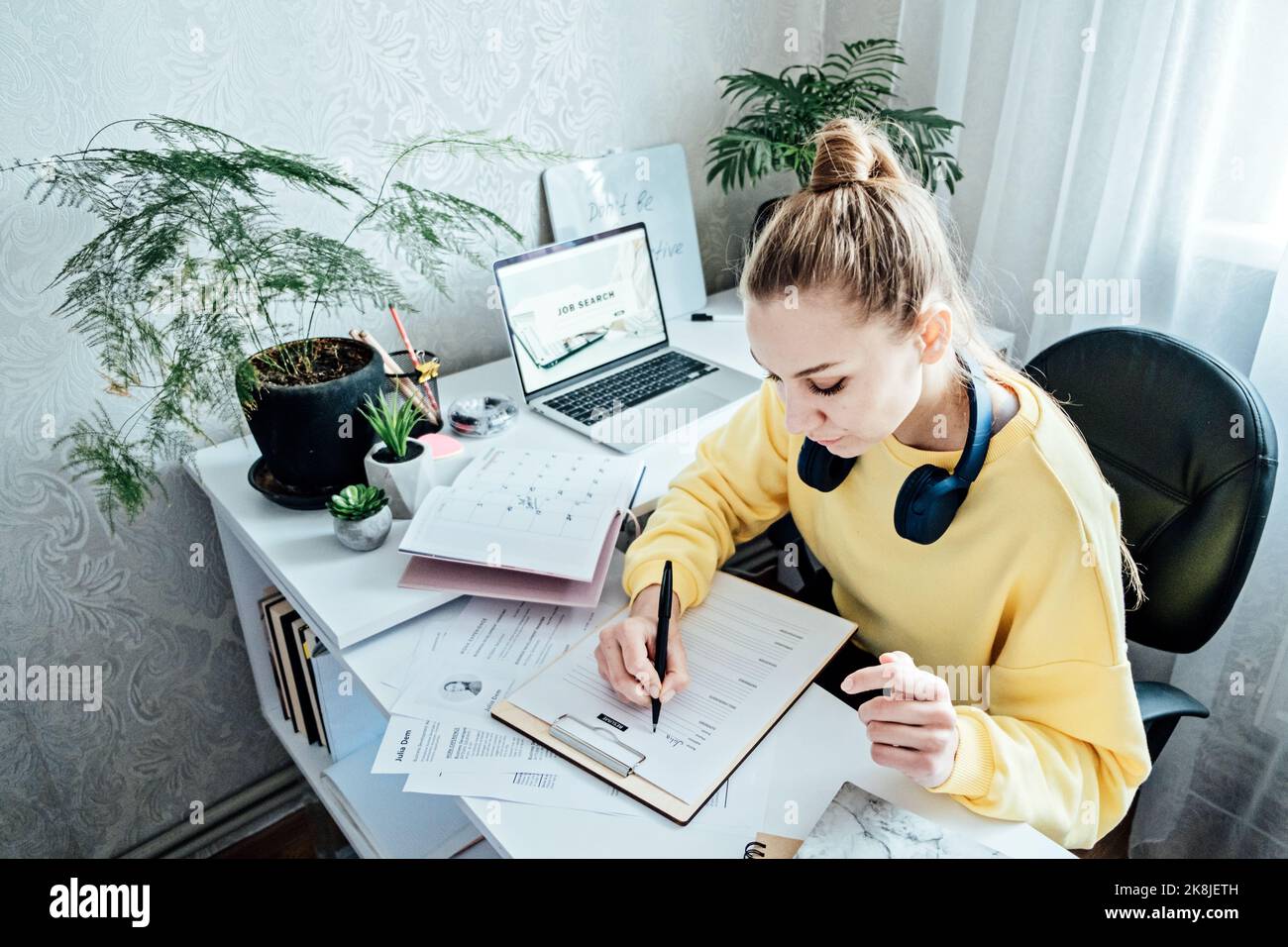 Job essentials hi-res stock photography and images - Alamy