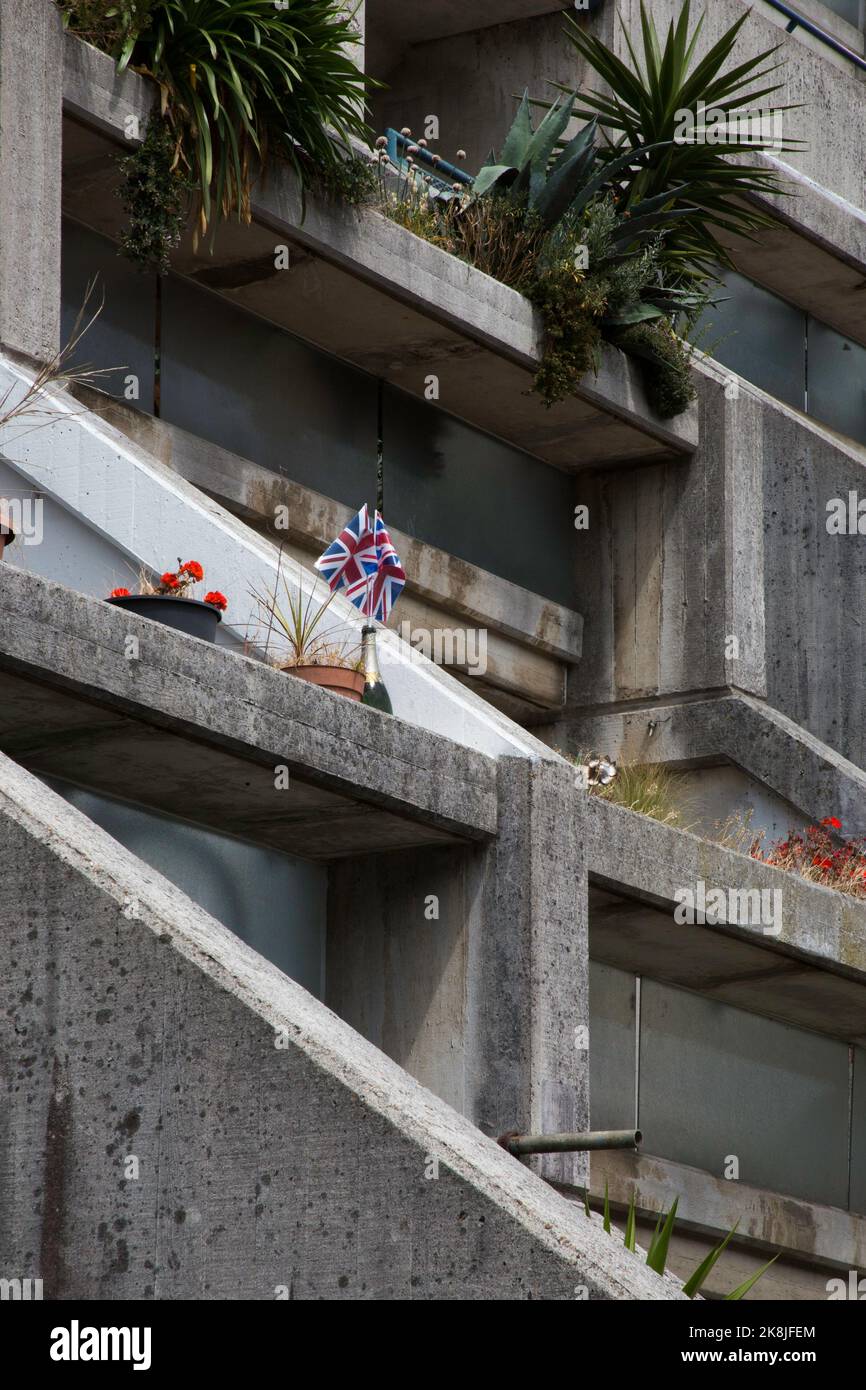 Brutalist architecture - Alexandra and Ainsworth Estate, Rowley Way, Camden London Stock Photo