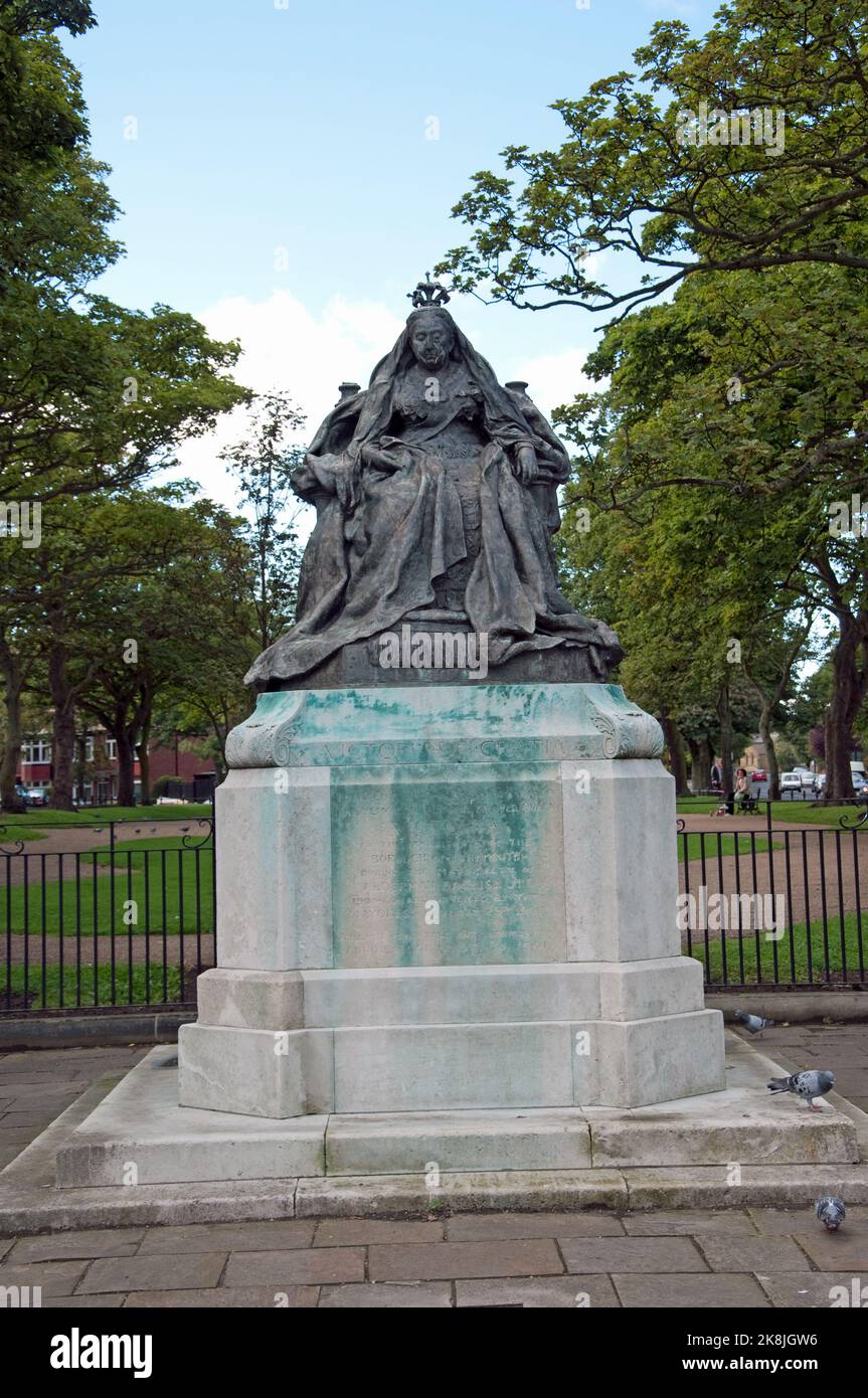 Statue of Queen Victoria, Tynemouth, Northumberland, Tyne and Wear