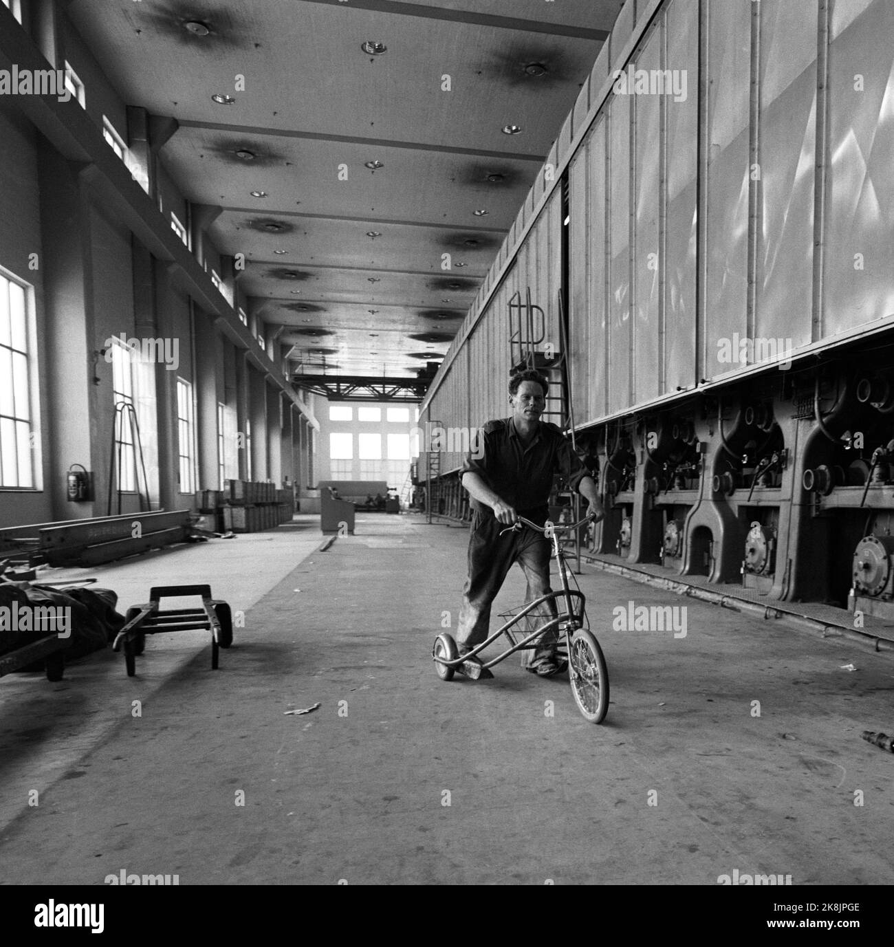 skien-19590725-norway-s-largest-and-fastest-paper-machine-cellulose