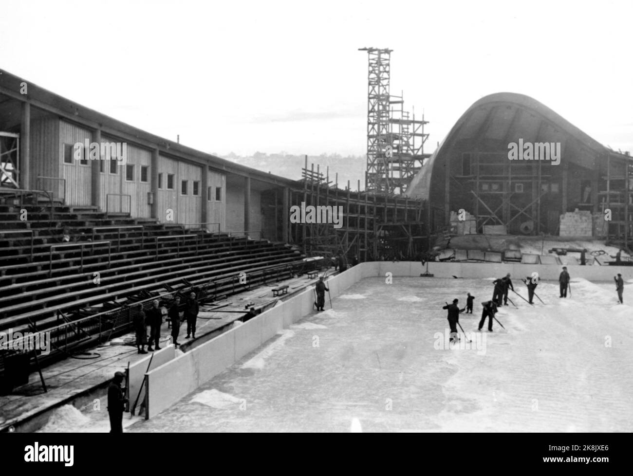 Oslo 19711011 A roof is built over Jordal Amfi The course was ready Oslo 19711011 A roof is built over Jordal Amfi The course was ready