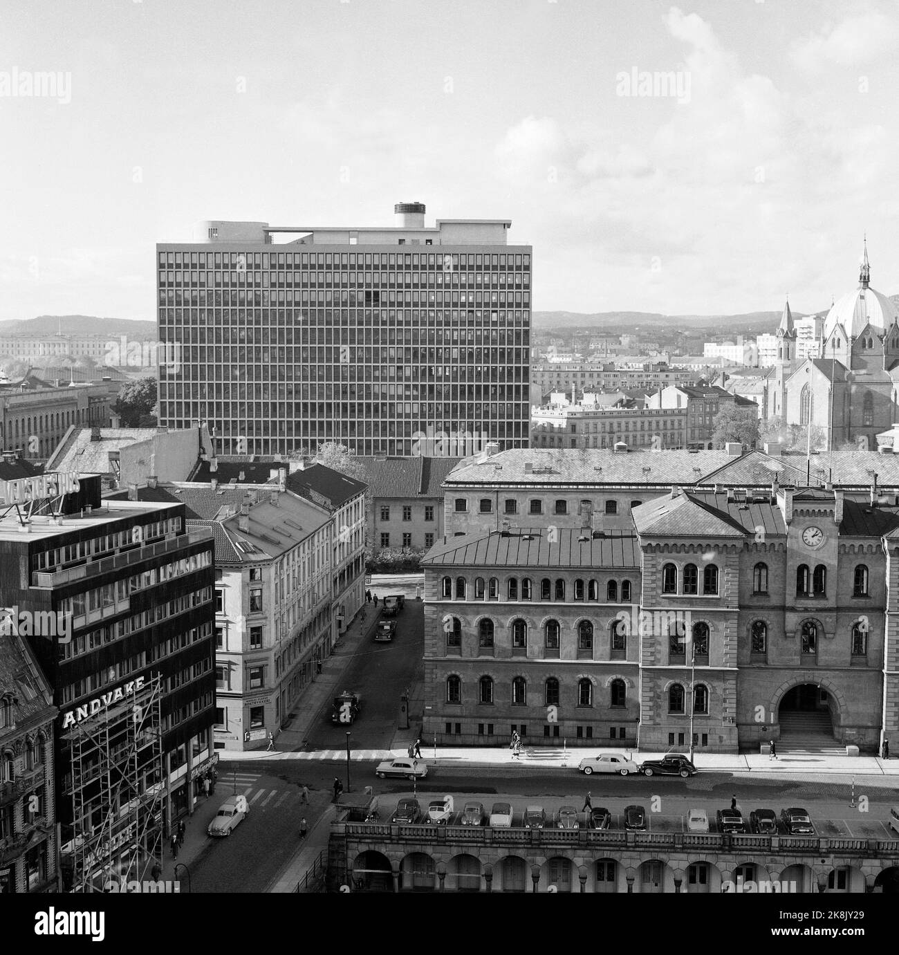 Current Ntb Overview Skyscraper Public Buildings Downtown Exterior Hi current-ntb-overview-skyscraper-public-buildings-downtown-exterior-hi