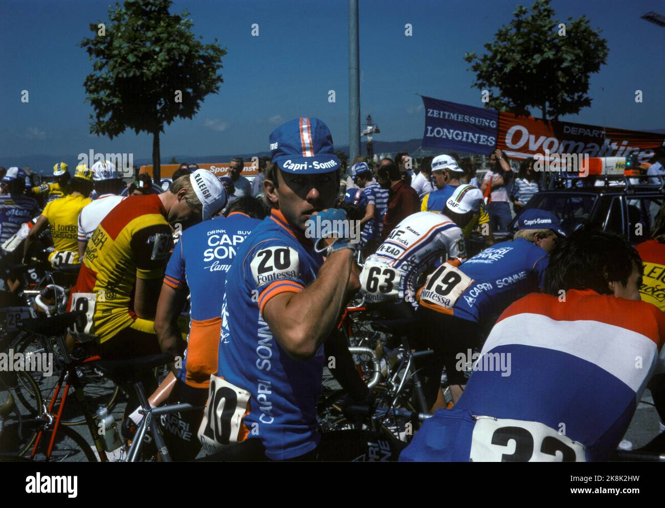 Sveits 1982-06 Jostein Wilmann (nr. 20) deltar i Tour de Suisse for proffsyklister. Stock Photo