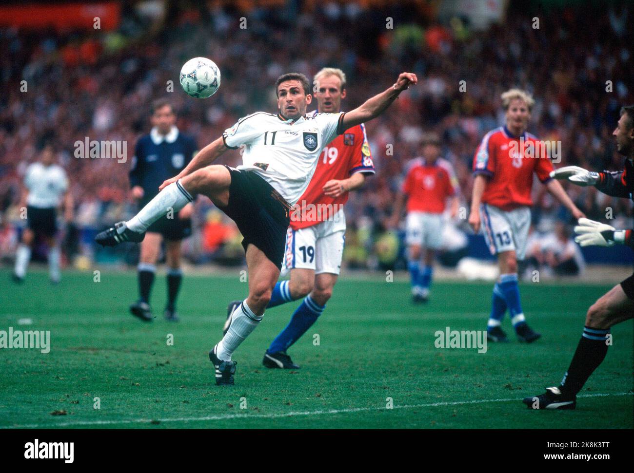 ARCHIVE PHOTO Stefan KUNTZ will be 60 years old on October 30, 2022, action goal chance by