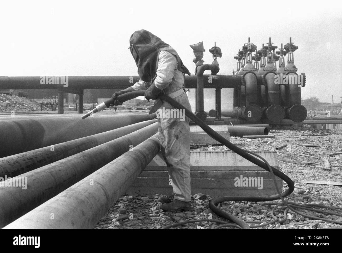 Working in the neighborhood Black and White Stock Photos & Images Alamy