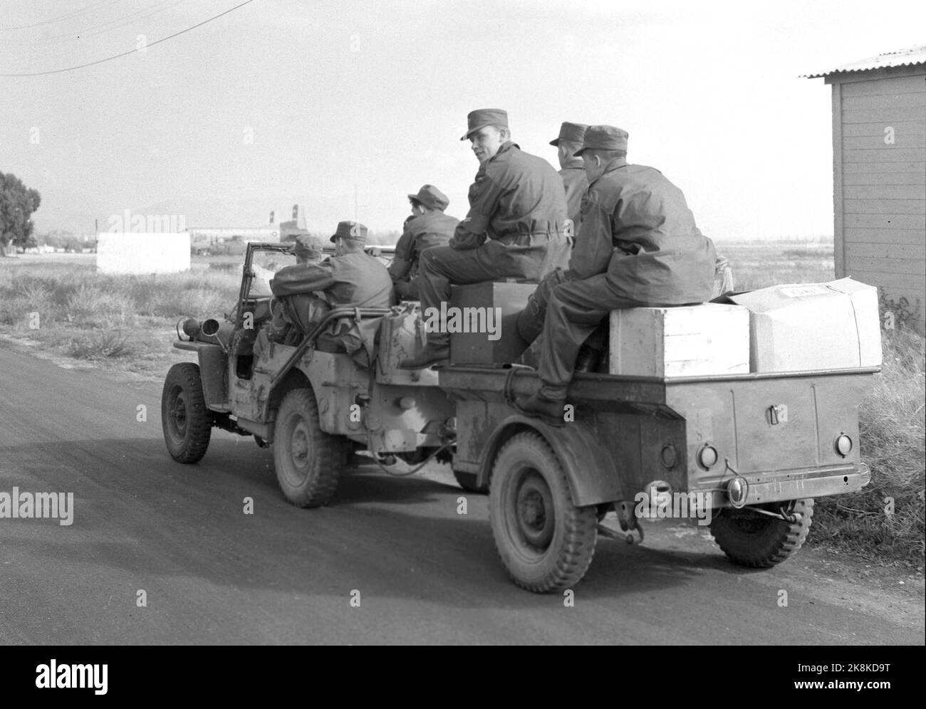 Naples, Italy November 1956. Norwegian police troops on their way to Suez to participate in the international police force. 5000 UN soldiers from the Nordic countries, Canada, India and Pakistan are gathered in Naples. The soldiers had to wait in Naples until there was agreement between the UN and Nasser on the conditions of the international guard forces' stay in Egypt. The guys had to stay in readiness in the civilian airport at Naples, Aeroporte de Capodicino, but within the fence they had opportunities for small trips. Photo: Sverre A. Børretzen Current / NTB Stock Photo