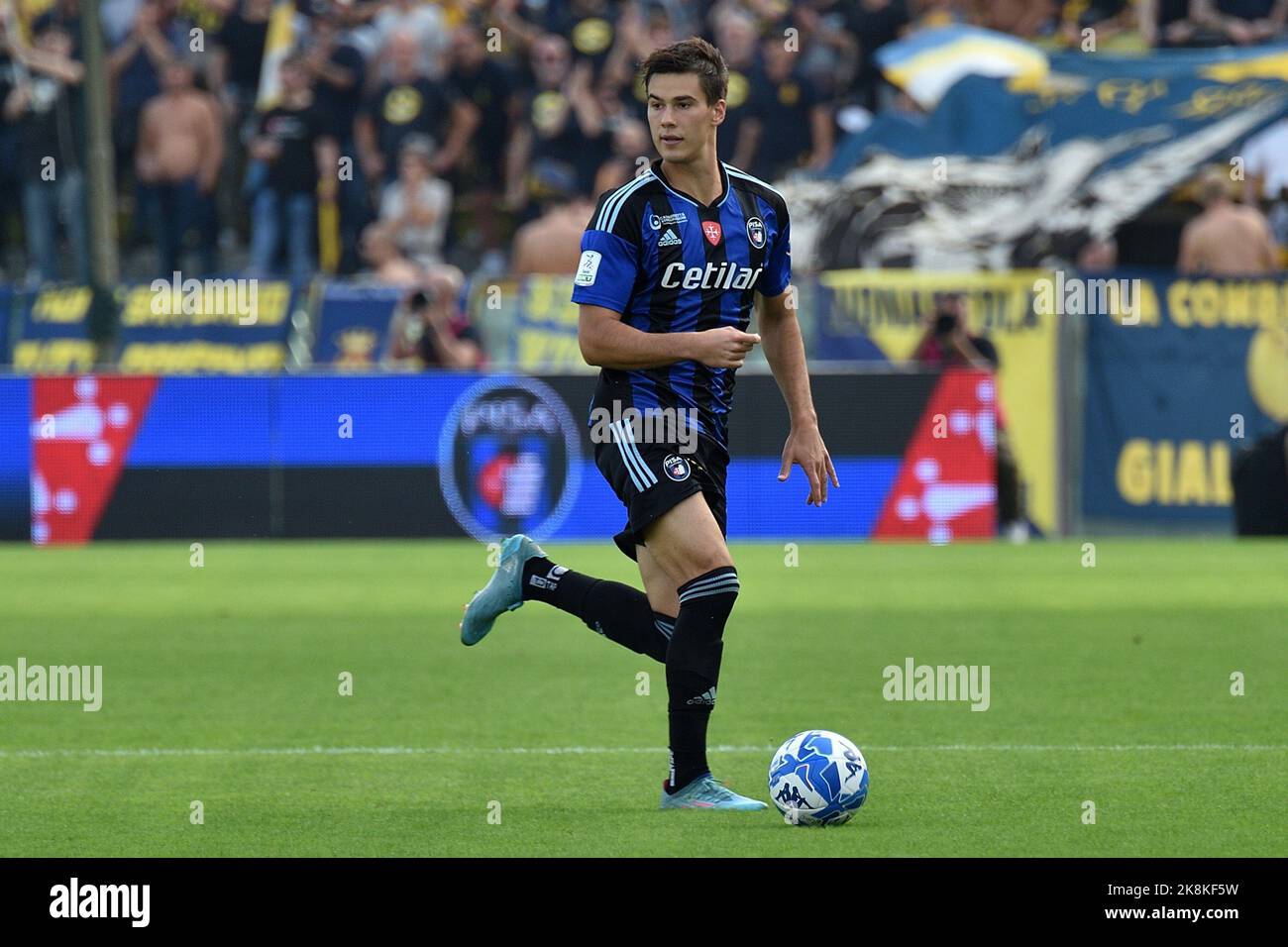 Pisa, Italy. 23rd Oct, 2022. Pietro Beruatto (Pisa) during AC Pisa vs ...