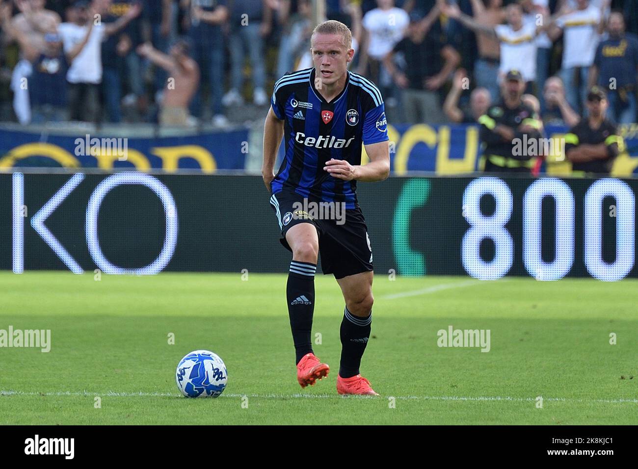 The referee Alberto Santoro during Modena FC vs SPAL, Italian soccer Serie B  match in Modena, Italy, April 22 2023 Stock Photo - Alamy