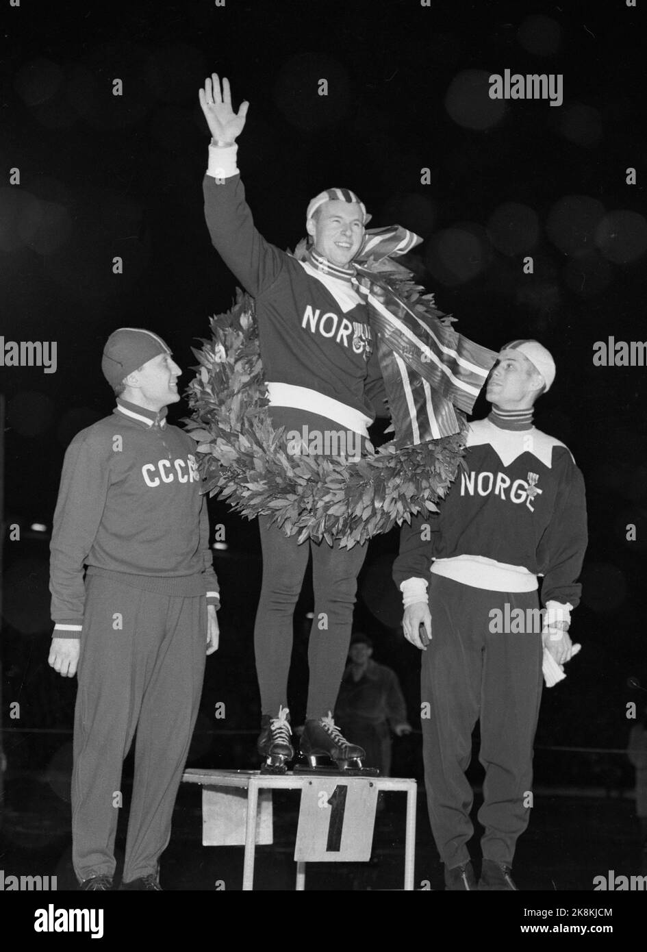 Stage and knoblauch ntb ntb happiness skate full figure hi-res stock ...