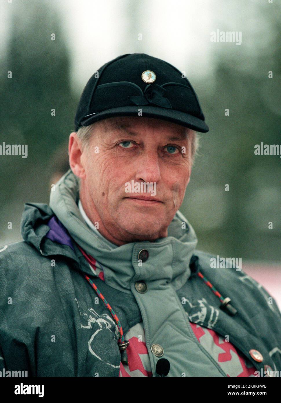 Skrautvål 19990126 King Harald attends NM skiing. Harald in the