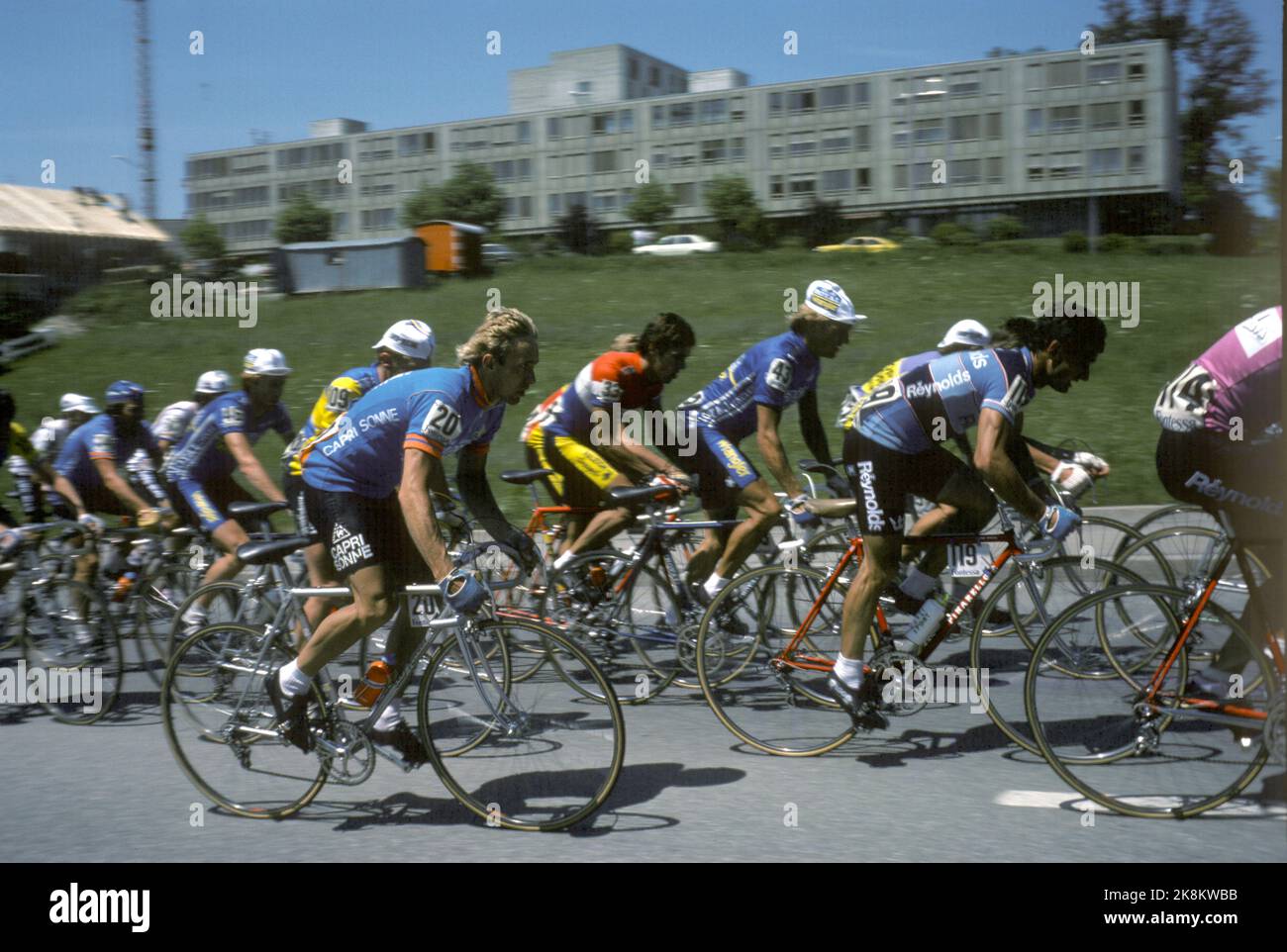Switzerland 1982-06 Jostein Wilmann (No. 20) participates in the Tour de Suisse for professional cyclists. Phys.lok.: Y-cycling (dias) Stock Photo