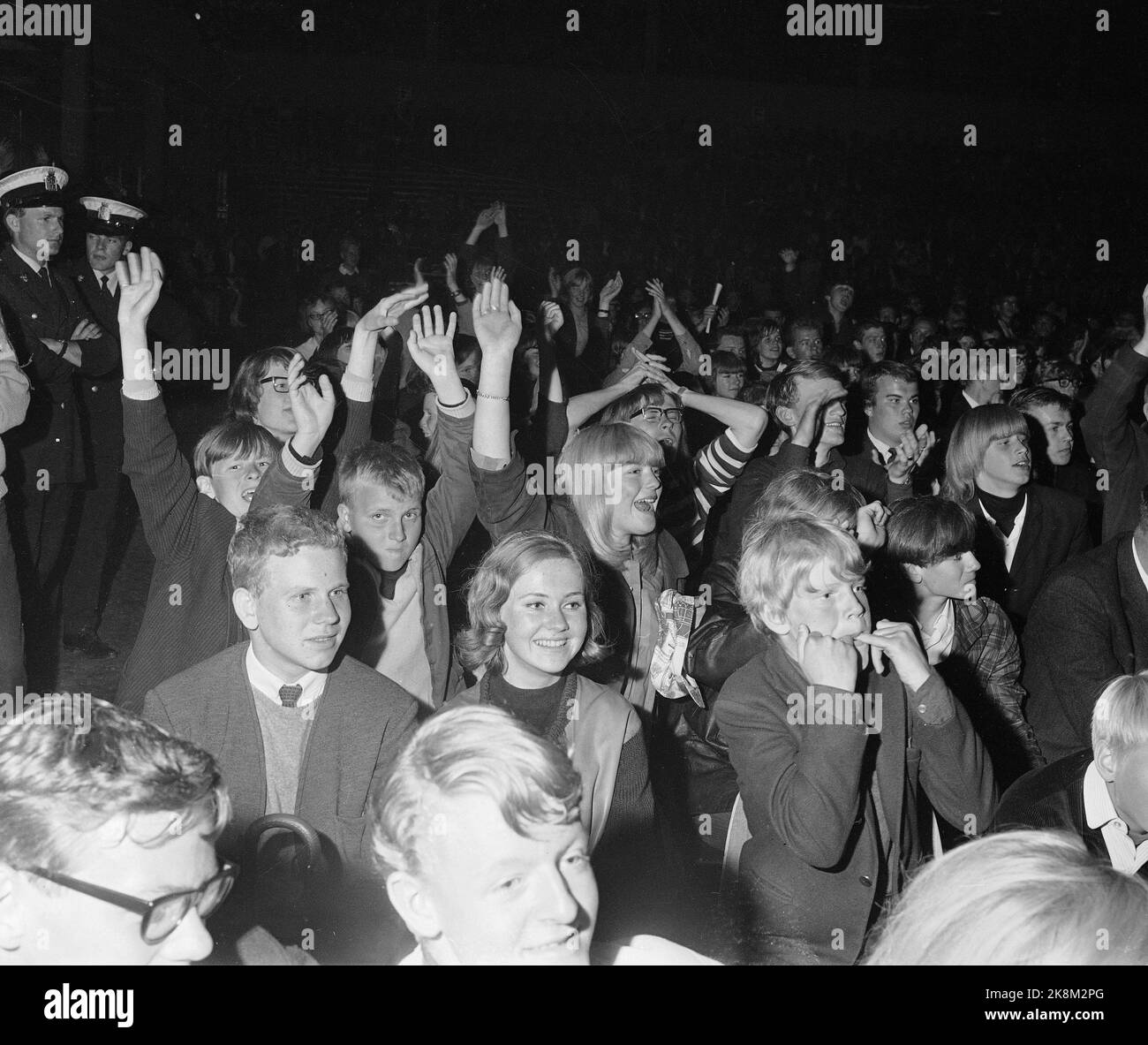 Oslo 19650624 The pop group The Rolling Stones holds a concert in the ...