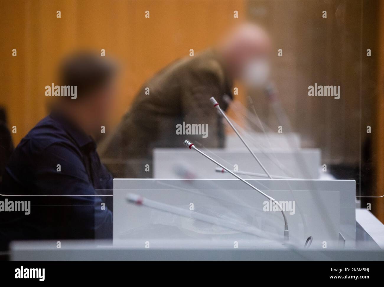 Defendants seats hi-res stock photography and images - Alamy