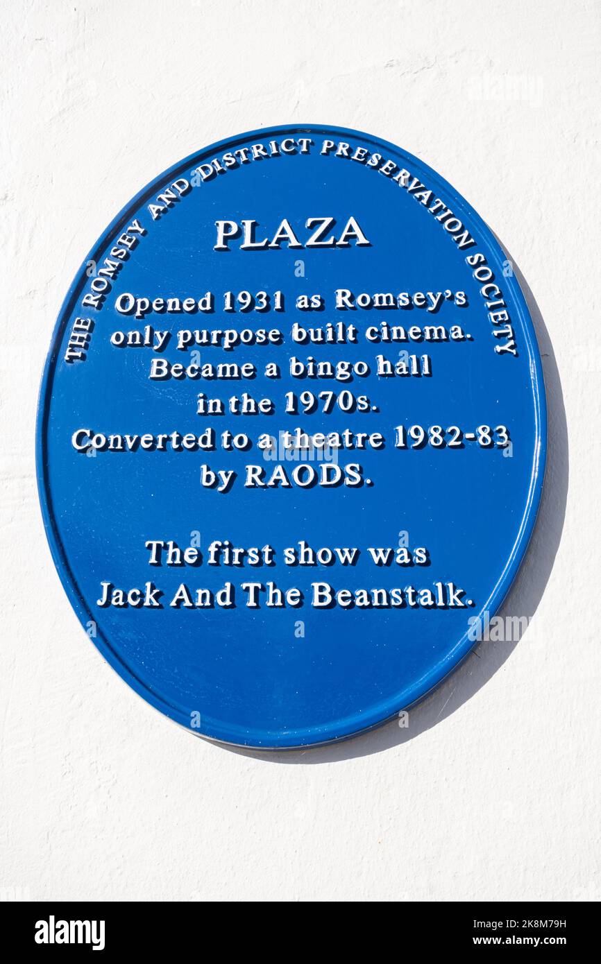 Blue plaque on the Plaza Theatre in Romsey, Hampshire, England, UK Stock Photo