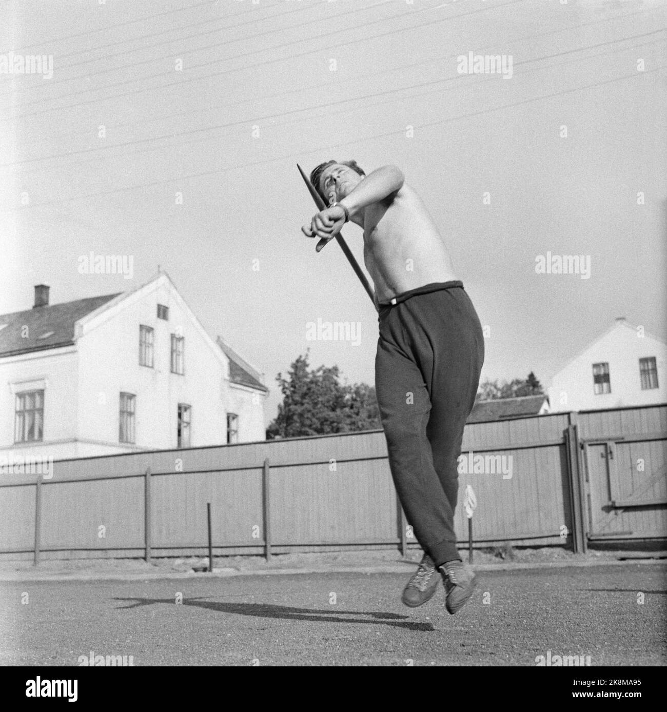 Sverre A Borretzen Current Ntb Spear Action Hi res Stock Photography sverre-a-borretzen-current-ntb-spear-action-hi-res-stock-photography