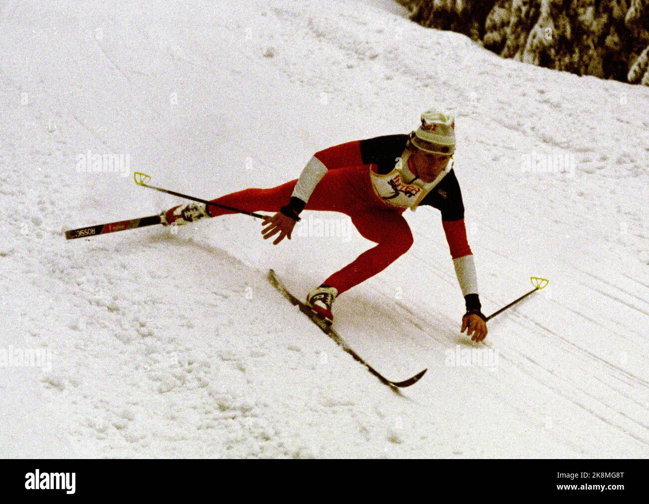 Ski World Cup 1982 in Oslo. Pål Gunnar Mikkelsplats falls below 4 x 10 km relay during the World Cup Oslo 25-2-1982. (L.13077/6) Ntb archive photo / ntb Stock Photo