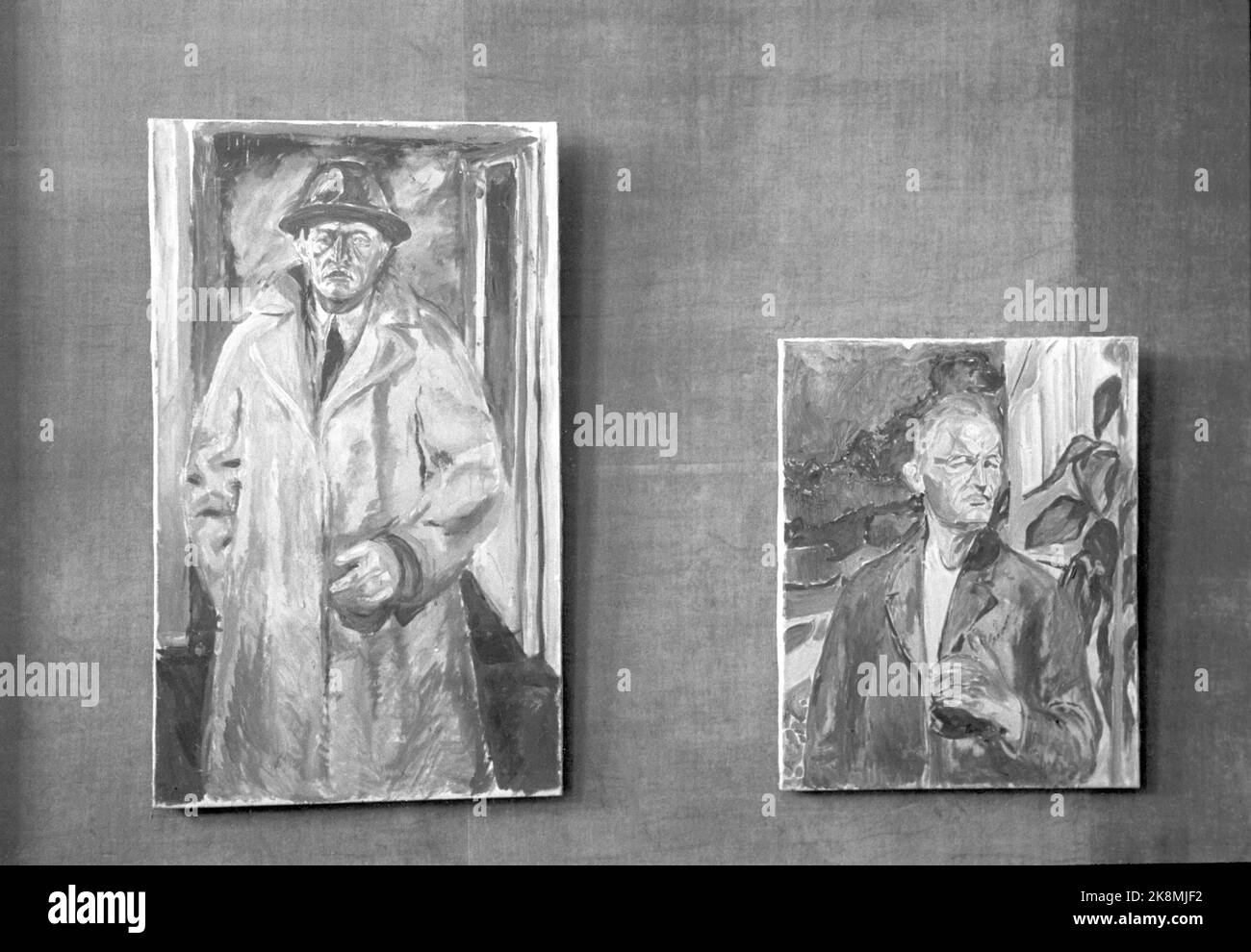 Oslo 19450709. Munch exhibition at the National Gallery. Edvard Munch's paintings. Photo: Maaland / NTB Stock Photo