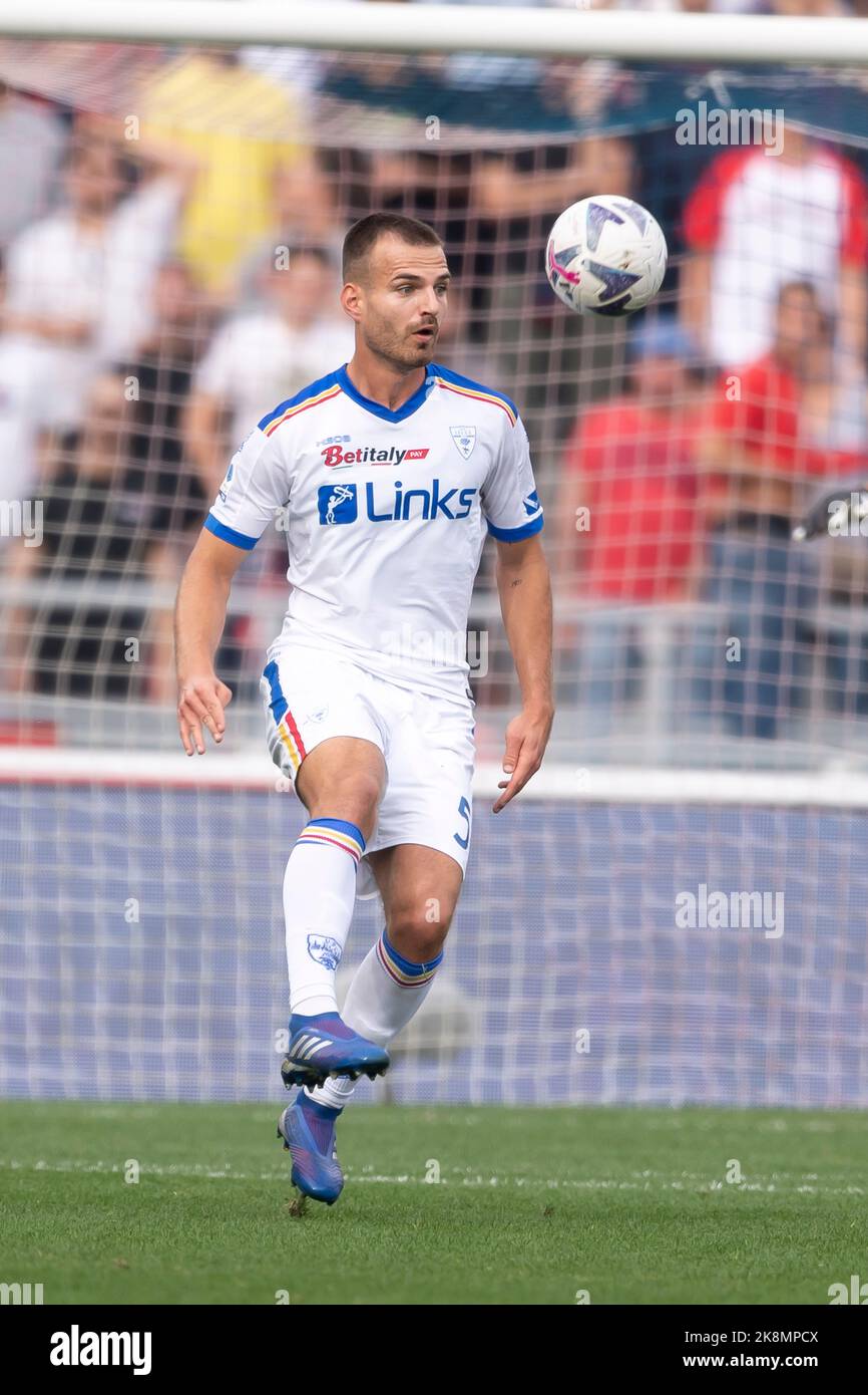 Marin Pongracic (Lecce) during the Italian " Serie A match between match between Bologna 20