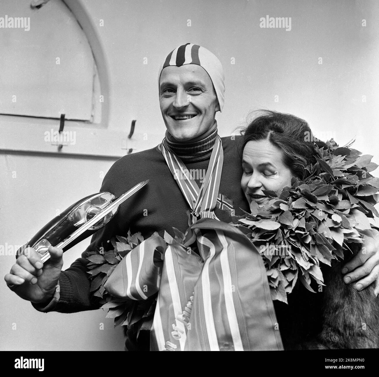 Oslo 19680128 skating, fast run, the European Championship on skating ...