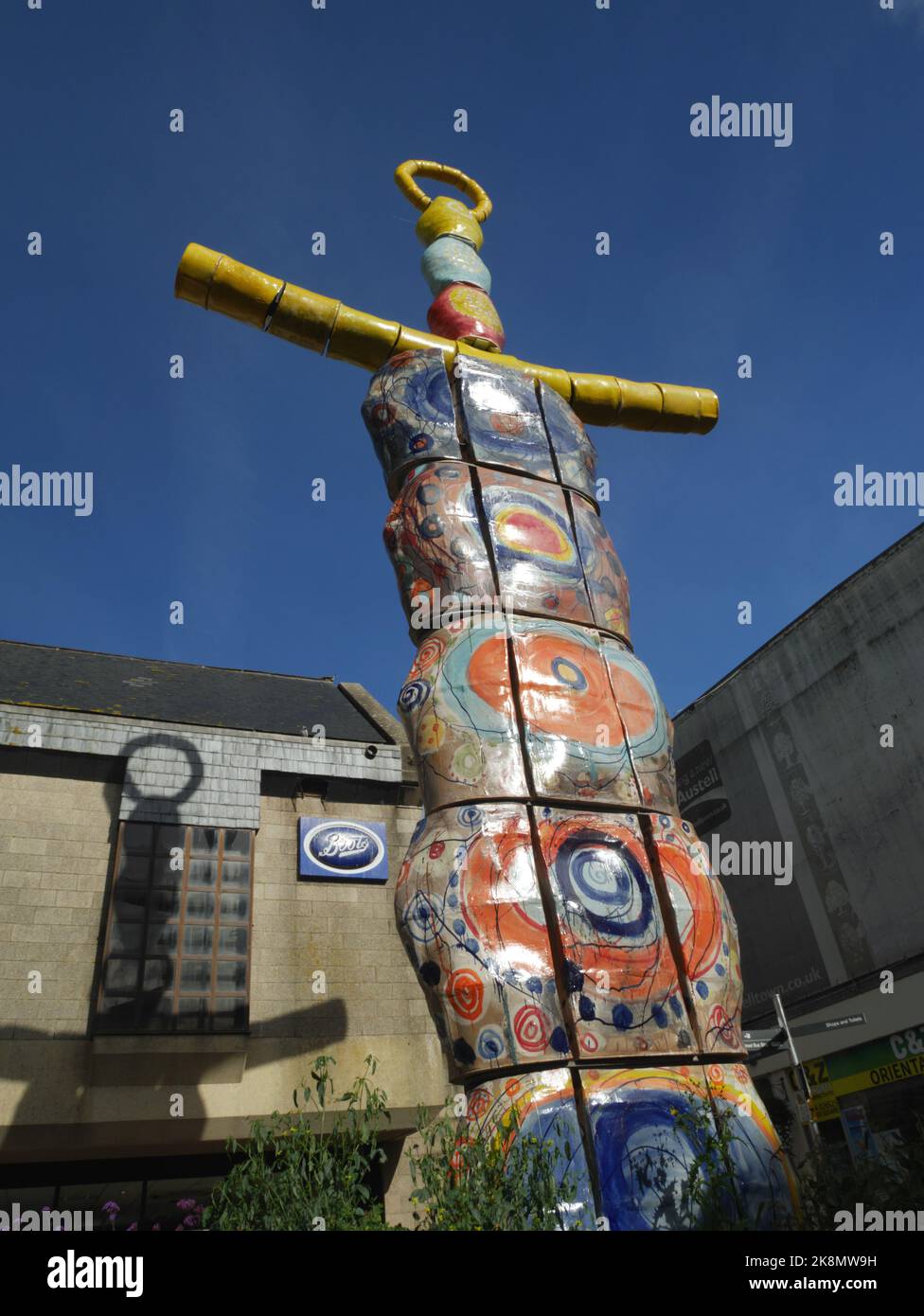 Tallest ceramic sculpture hires stock photography and images Alamy