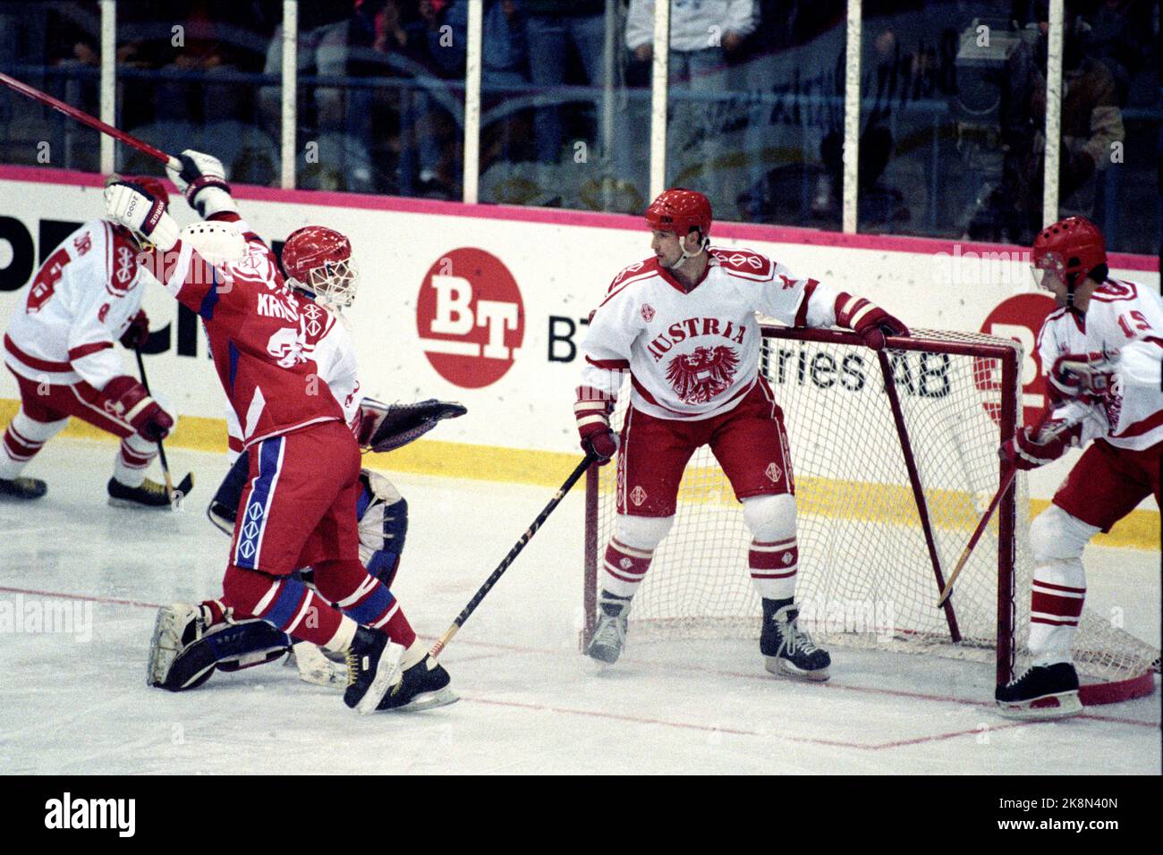 Oslo 19890405 BWorld Cup in ice hockey in Norway. Norway / Austria 8 2. Erik Kristiansen