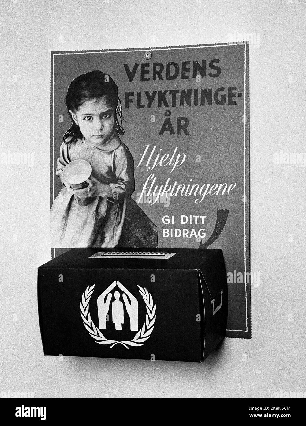 Oslo 19590916 UN 1959/1960 proclaimed the world's refugee year, and throughout the world, various fundraising campaigns were underway. Here is a collection box with a picture of a refugee child, and with the UN High Commissioner for Refugees' logo. Photo: NTB / NTB Stock Photo