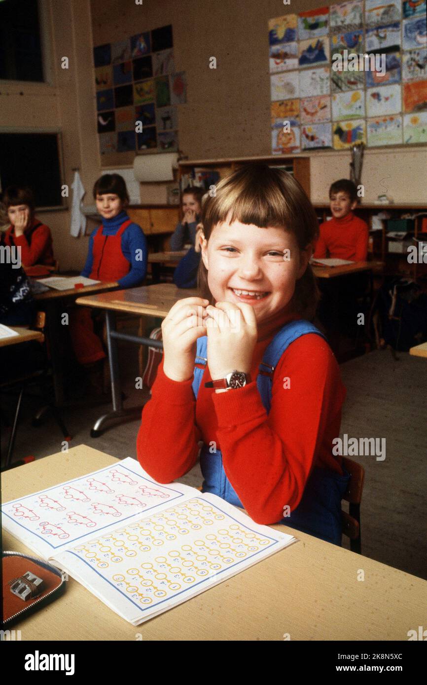 Oslo. Princess Märtha Louise at the school in 1st grade at Smestad elementary school. The picture: The princess in her place in the classroom. NTB Stock Photo: Erik Thorberg / NTB Stock Photo