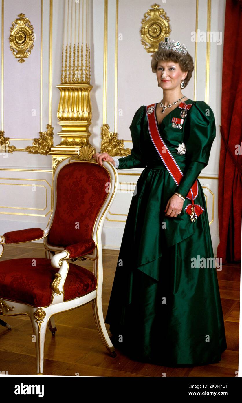 Oslo 19870119 crown princess sonja official photography at the castle ...