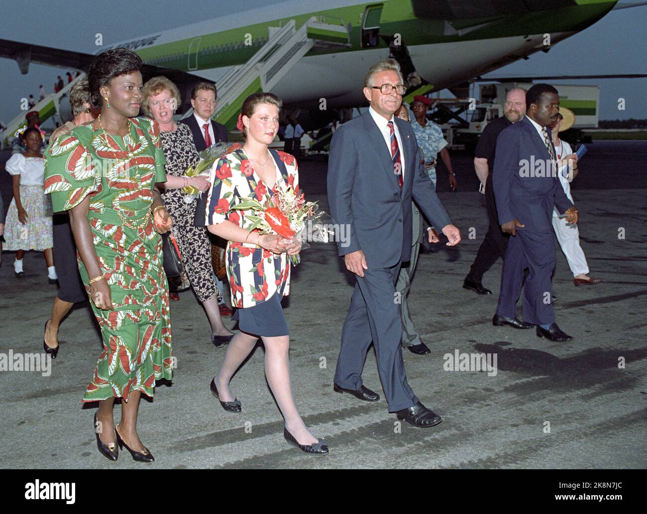 Abidjan, Ivory Coast 19920429. Princess Märtha Louise as the UN 'Goodwill ambassador For refugees, refugee camps visit the Ivory Coast. Princess Märtha Louise arrives at Ivory Coast and is met by Justice Minister Jaqueline Lohoues-Dobble, Princess Märtha Louise, Norway's ambassador Kjell Østrem and Foreign Minister Essy Amara. Photo: Eystein Hanssen NTB / NTB Stock Photo