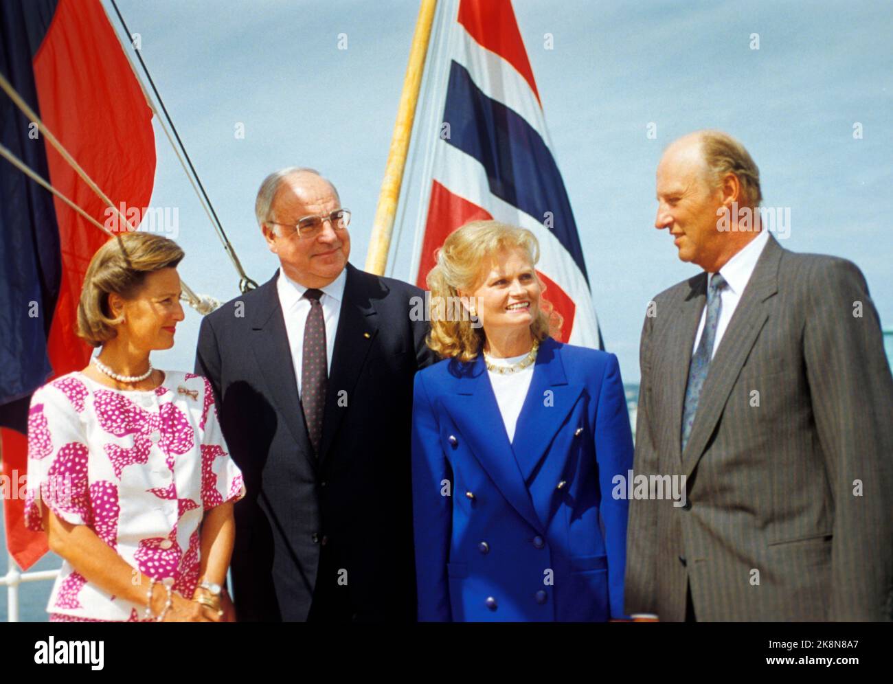 Oslo July 17, 1992. Germany's prime minister, Helmut Kohl with Mrs. Hannelore with King Harald and Queen Sonja. Photo; Jon EEG / NTB / NTB Stock Photo