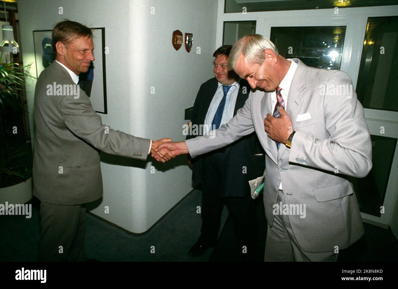 Oslo 19930616. Editor and former Secretary of State Hans Henrik Ramm and Major Johan M. Setsaas (t They have asked for an independent parliamentary investigation of the case. In the Storting, it is agreed that a new control committee will be appointed for the secret services. NTB archive photo Morten Holm / NTB Stock Photo