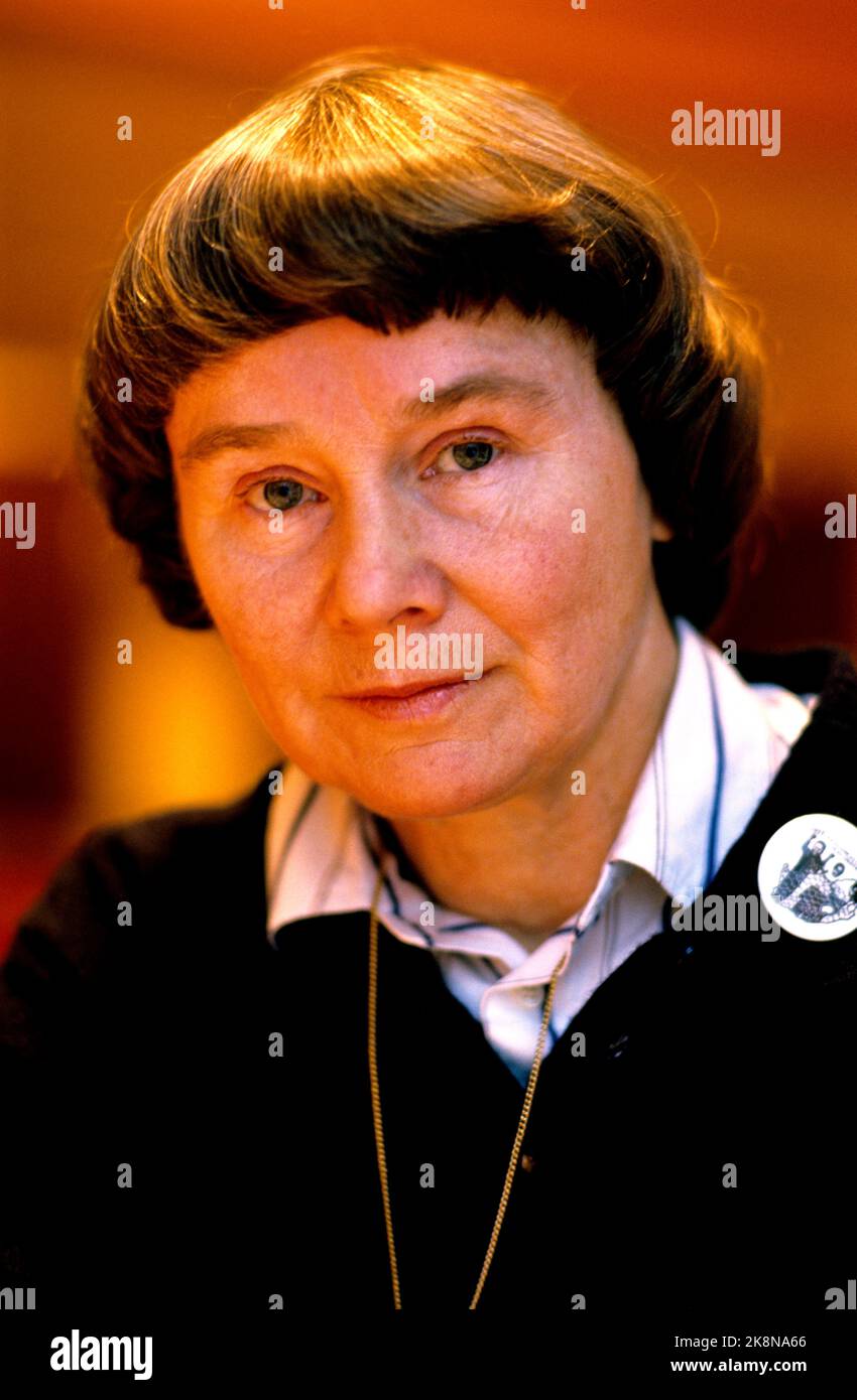 Oslo 19871109: Lisbet Palme (widow of Prime Minister Olof Palme) in Oslo. Photo: Bjørn Sigurdsøn NTB / NTB Stock Photo
