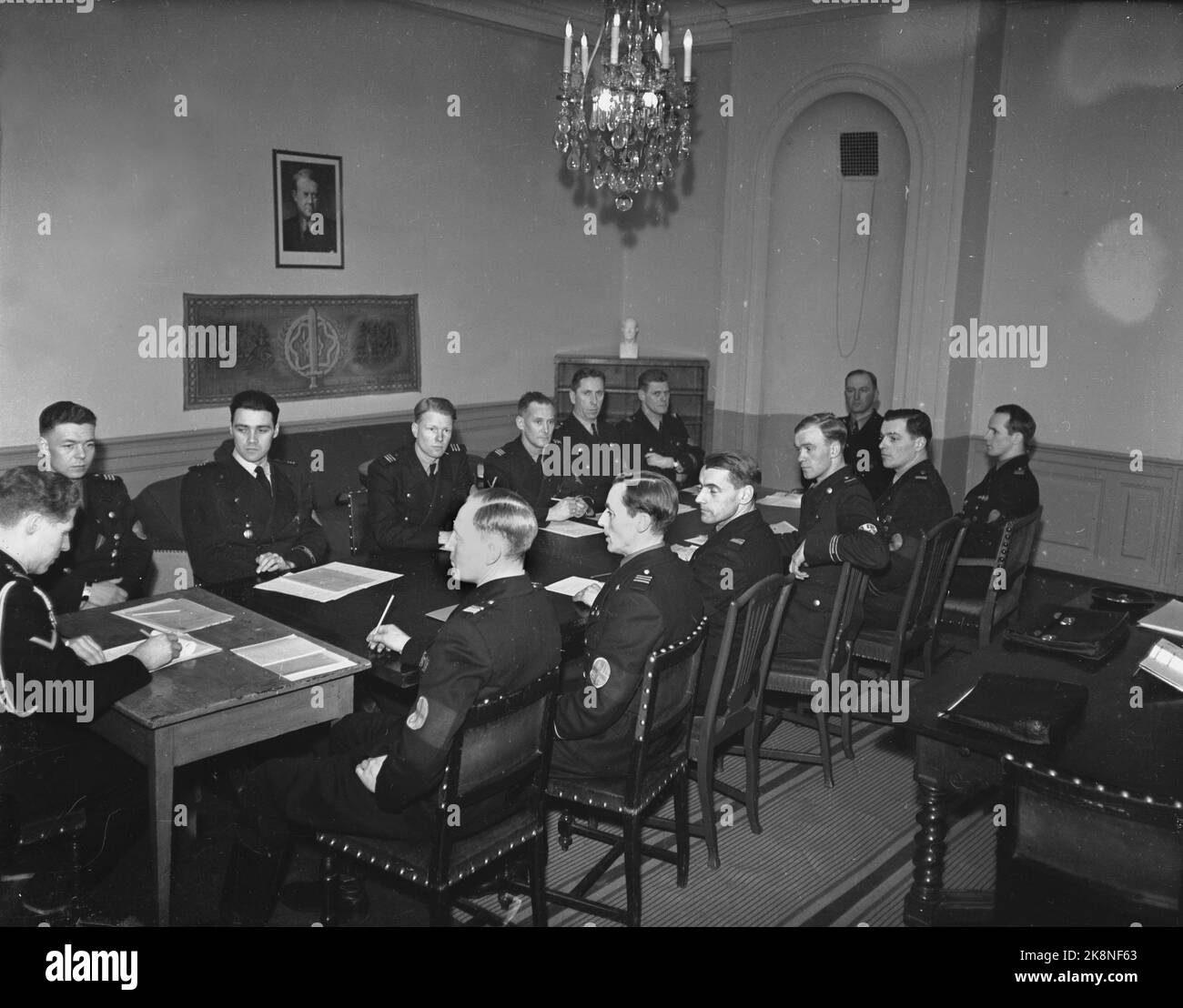 Norway February 1943. The Hirdregiment -driver meeting in the Hirdstaben. Picture of Vidkun Quisling on the wall. Photo: Aage Kihle / NTB  *** Photo not image processed ***** Stock Photo