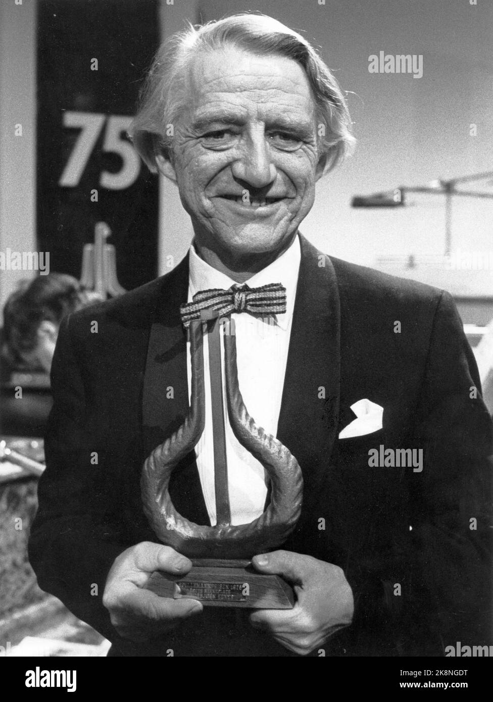 The cartoonist and the singer thorbjorn egner photo hi-res stock ...